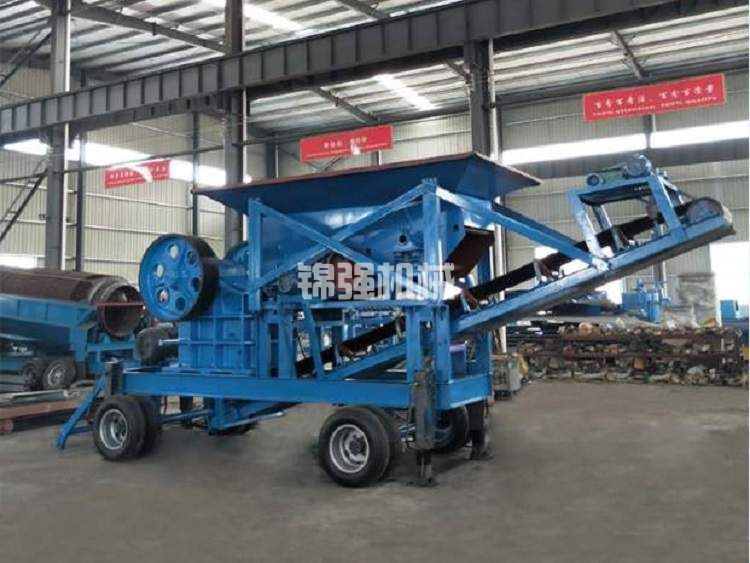 投资这样的移动式建筑垃圾破碎机多少钱一台?(图3)